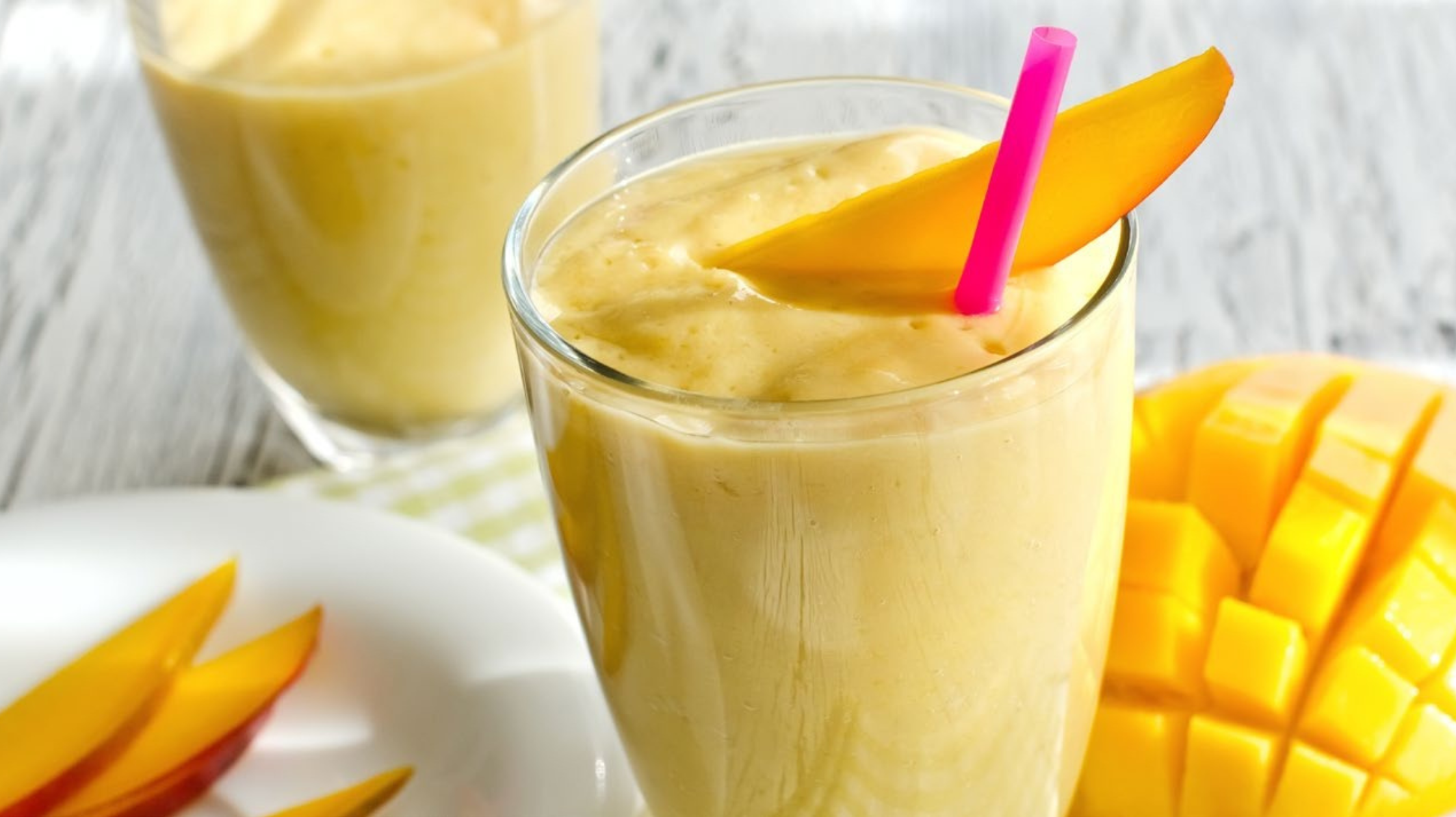 🥭🥥 Mango-Kokos-Shake: Dein erfrischender Power-Drink für den perfekten Start! 🚴♂️