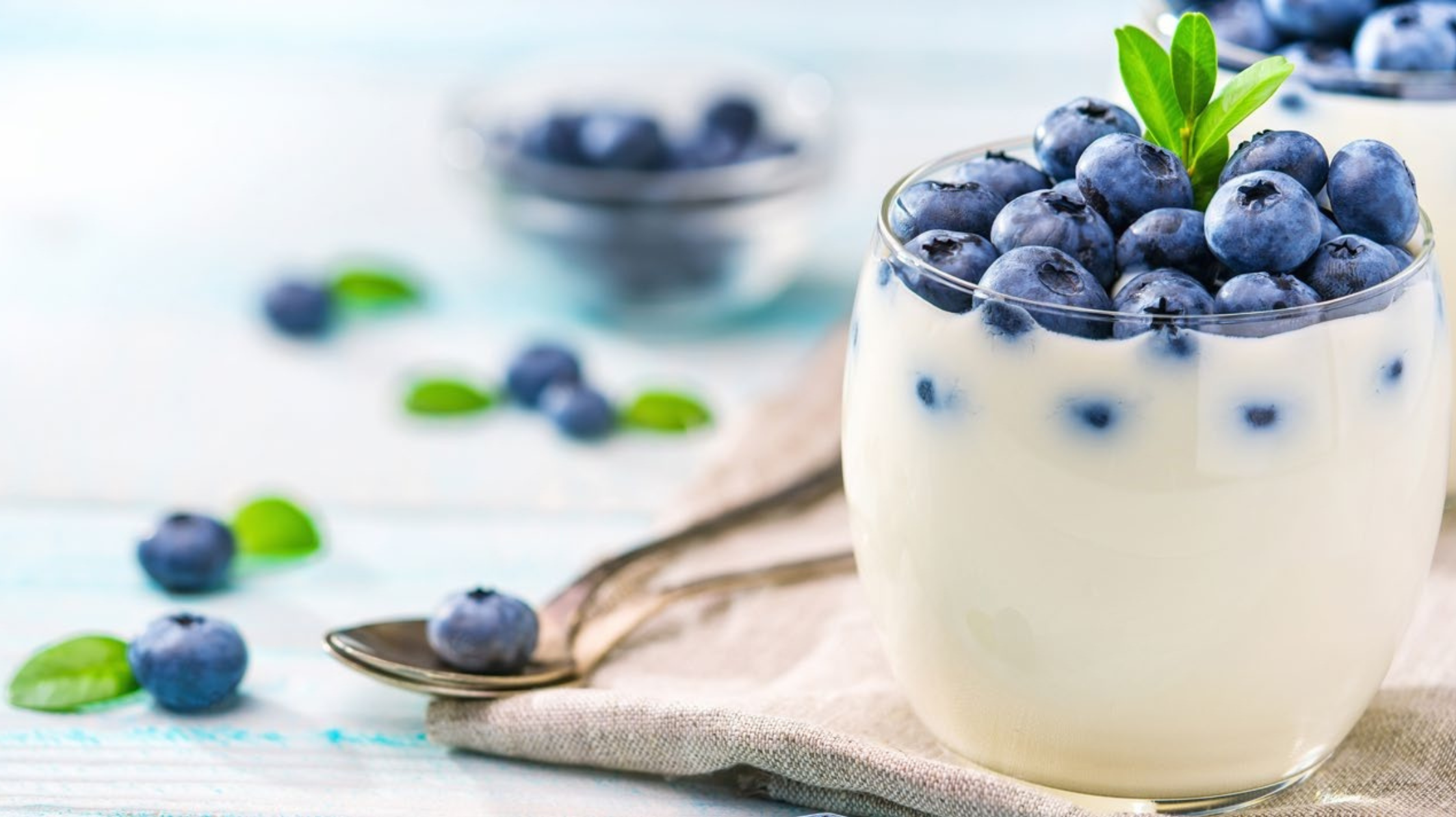 🍌 Bananenquark mit Blaubeeren – Mein Lieblingsfrühstück für Energie & Regeneration! 🚀