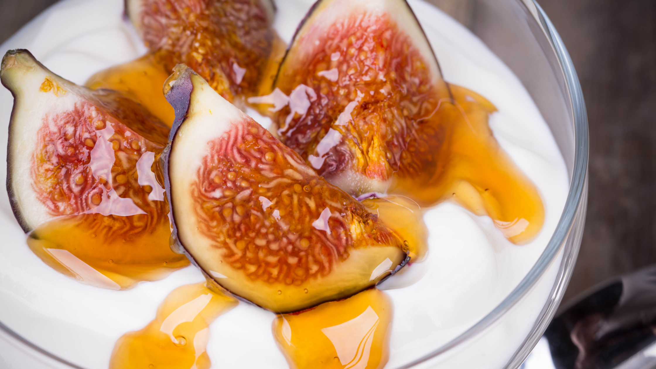 🍯 Feigenjoghurt mit Protein – dein schnelles Recovery-Rezept nach dem Training